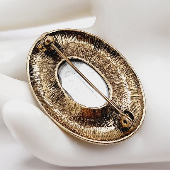 Rainbow Faceted Glass Oval Brooch Gold Tone Frame Vintage Crystal Pin 1.6" - Picture 6 of 8